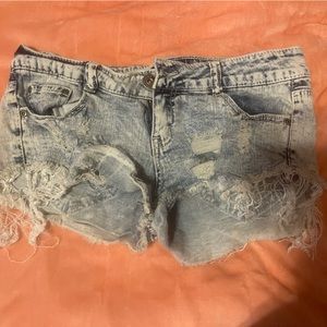 short blue jean shorts